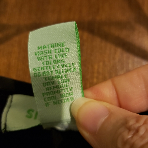 Top - Picture 4 of 4